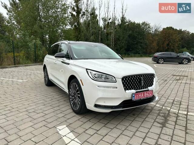 Белый Линкольн Corsair, объемом двигателя 2.29 л и пробегом 101 тыс. км за 24500 $, фото 2 на Automoto.ua