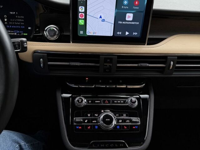 Білий Лінкольн Corsair, об'ємом двигуна 2.5 л та пробігом 16 тис. км за 33880 $, фото 6 на Automoto.ua