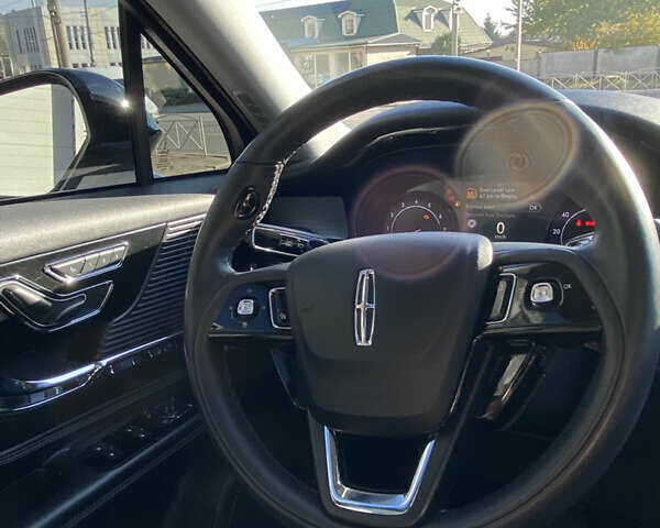 Білий Лінкольн Corsair, об'ємом двигуна 2 л та пробігом 78 тис. км за 27500 $, фото 31 на Automoto.ua