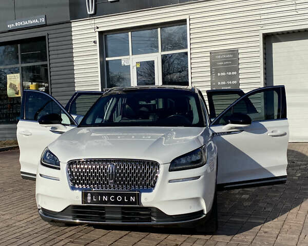 Білий Лінкольн Corsair, об'ємом двигуна 2 л та пробігом 78 тис. км за 27500 $, фото 1 на Automoto.ua