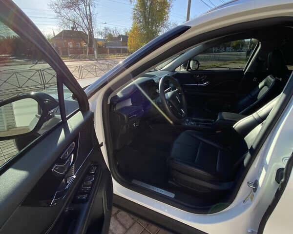 Білий Лінкольн Corsair, об'ємом двигуна 2 л та пробігом 78 тис. км за 27500 $, фото 22 на Automoto.ua