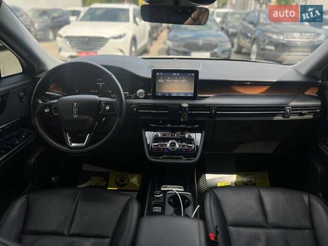 Белый Линкольн Corsair, объемом двигателя 2 л и пробегом 38 тыс. км за 27500 $, фото 15 на Automoto.ua