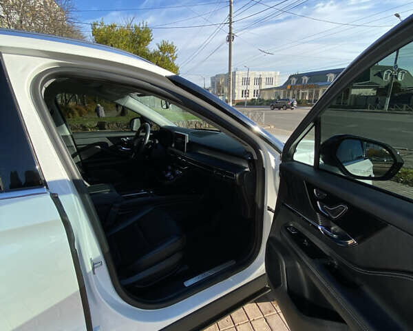 Білий Лінкольн Corsair, об'ємом двигуна 2 л та пробігом 78 тис. км за 27500 $, фото 18 на Automoto.ua