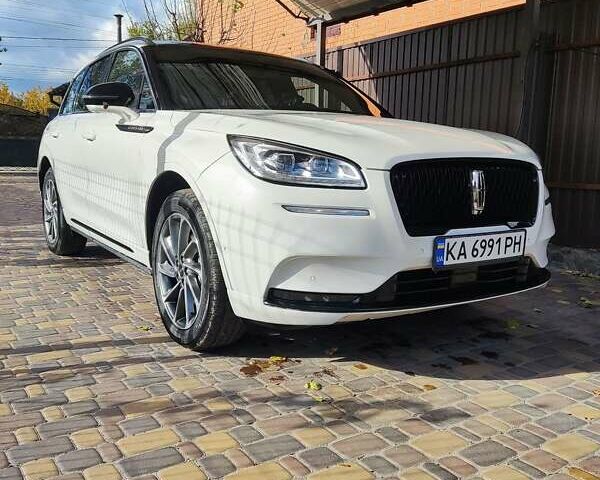 Белый Линкольн Corsair, объемом двигателя 2.49 л и пробегом 79 тыс. км за 30000 $, фото 9 на Automoto.ua