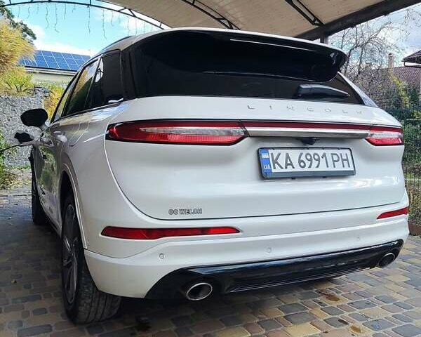 Белый Линкольн Corsair, объемом двигателя 2.49 л и пробегом 79 тыс. км за 30000 $, фото 5 на Automoto.ua