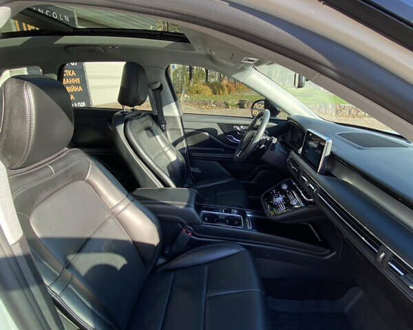 Білий Лінкольн Corsair, об'ємом двигуна 2 л та пробігом 78 тис. км за 27500 $, фото 19 на Automoto.ua