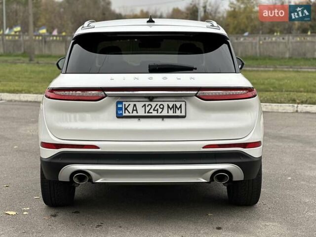 Белый Линкольн Corsair, объемом двигателя 2 л и пробегом 22 тыс. км за 27500 $, фото 5 на Automoto.ua