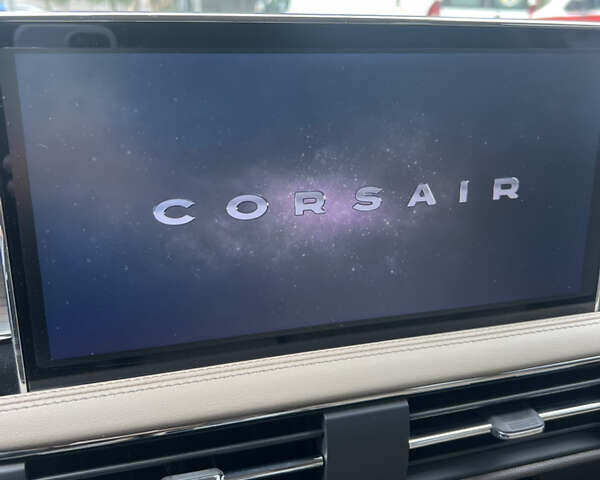 Белый Линкольн Corsair, объемом двигателя 2 л и пробегом 15 тыс. км за 35200 $, фото 16 на Automoto.ua