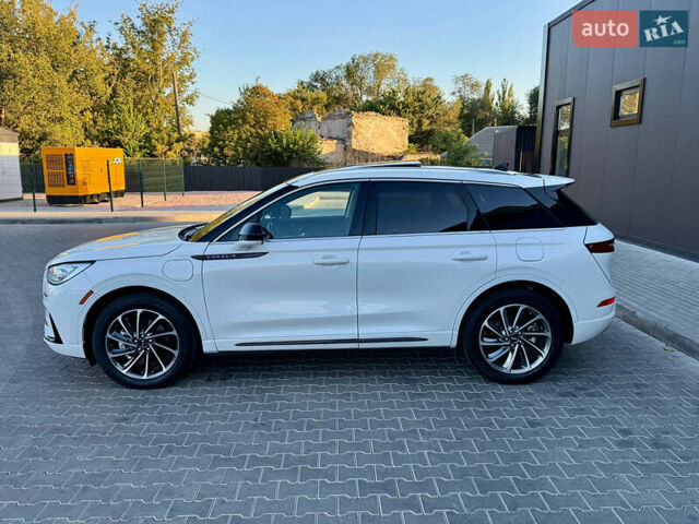 Білий Лінкольн Corsair, об'ємом двигуна 2.49 л та пробігом 23 тис. км за 36000 $, фото 4 на Automoto.ua