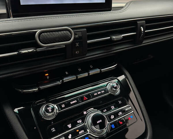 Бежевый Линкольн Corsair, объемом двигателя 2.29 л и пробегом 59 тыс. км за 25900 $, фото 10 на Automoto.ua