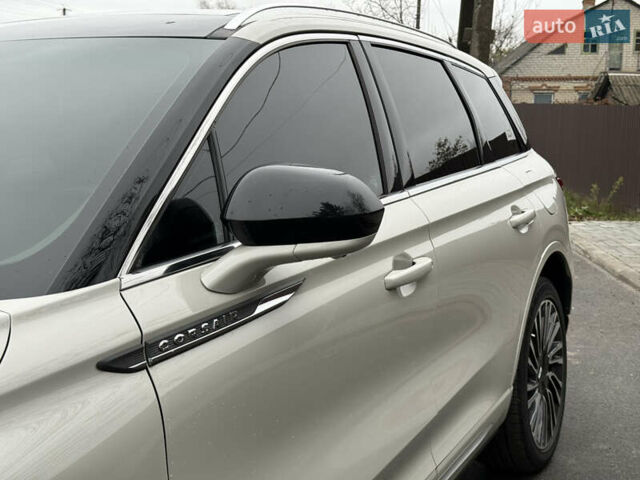 Бежевый Линкольн Corsair, объемом двигателя 2.29 л и пробегом 59 тыс. км за 25900 $, фото 9 на Automoto.ua