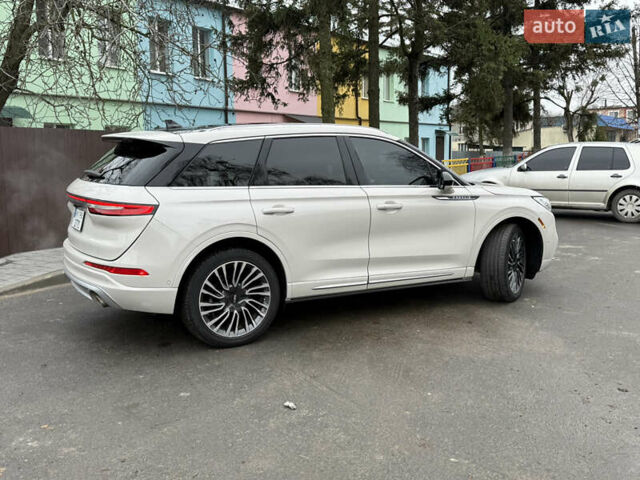 Бежевый Линкольн Corsair, объемом двигателя 2.29 л и пробегом 59 тыс. км за 25900 $, фото 4 на Automoto.ua