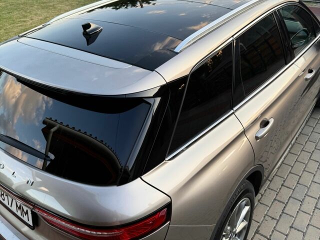 Бежевый Линкольн Corsair, объемом двигателя 2 л и пробегом 57 тыс. км за 25000 $, фото 7 на Automoto.ua