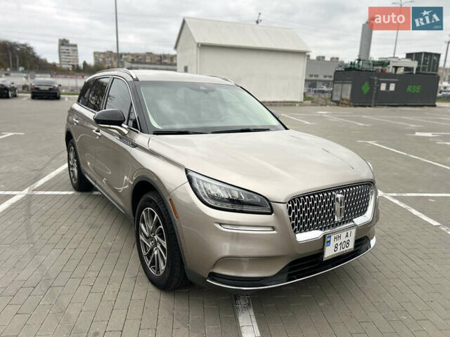 Бежевый Линкольн Corsair, объемом двигателя 2 л и пробегом 63 тыс. км за 25000 $, фото 6 на Automoto.ua