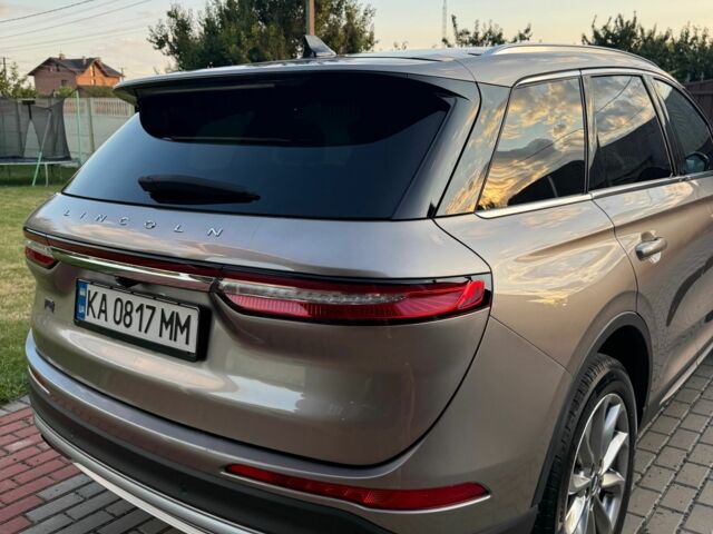 Бежевый Линкольн Corsair, объемом двигателя 2 л и пробегом 57 тыс. км за 25000 $, фото 5 на Automoto.ua