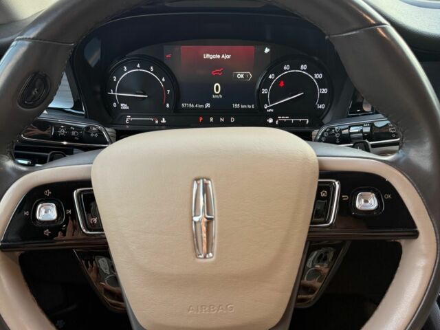 Бежевый Линкольн Corsair, объемом двигателя 2 л и пробегом 57 тыс. км за 25000 $, фото 9 на Automoto.ua