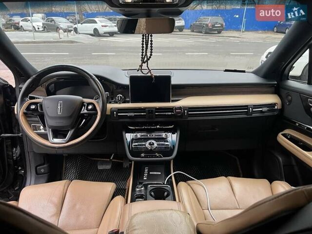 Чорний Лінкольн Corsair, об'ємом двигуна 2.26 л та пробігом 79 тис. км за 24300 $, фото 21 на Automoto.ua