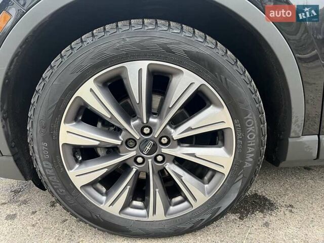 Чорний Лінкольн Corsair, об'ємом двигуна 2.26 л та пробігом 79 тис. км за 24300 $, фото 9 на Automoto.ua