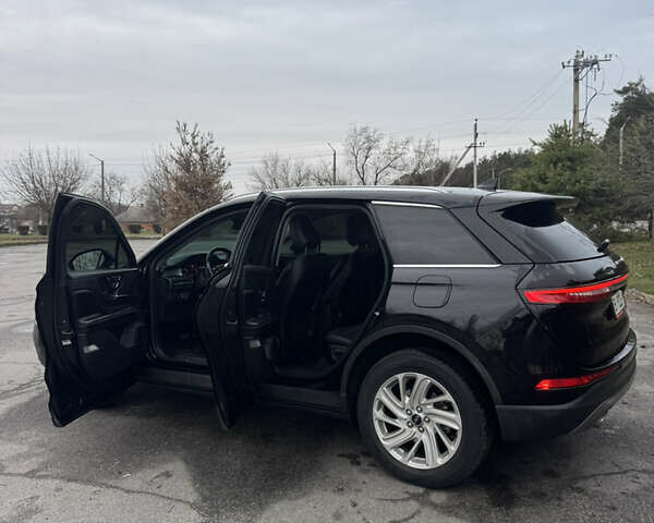 Черный Линкольн Corsair, объемом двигателя 2 л и пробегом 152 тыс. км за 20100 $, фото 12 на Automoto.ua