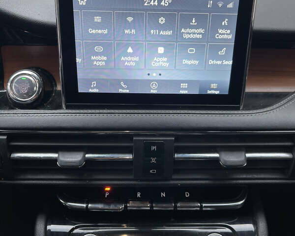 Черный Линкольн Corsair, объемом двигателя 2 л и пробегом 137 тыс. км за 17000 $, фото 19 на Automoto.ua