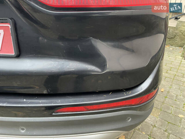 Черный Линкольн Corsair, объемом двигателя 2 л и пробегом 137 тыс. км за 17000 $, фото 10 на Automoto.ua