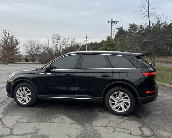 Черный Линкольн Corsair, объемом двигателя 2 л и пробегом 152 тыс. км за 20100 $, фото 9 на Automoto.ua