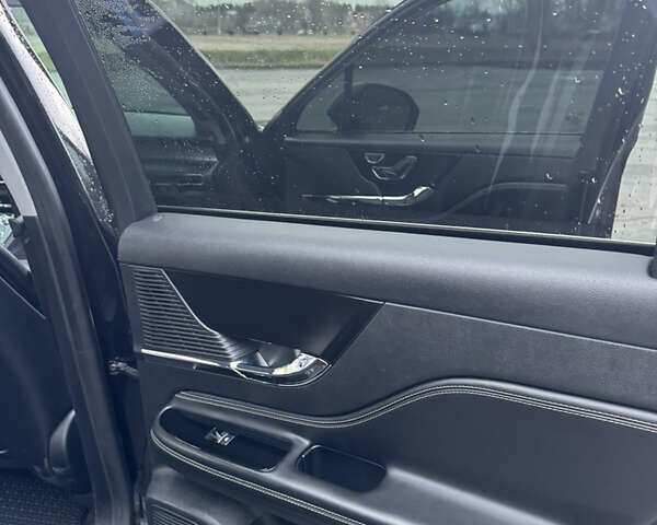 Черный Линкольн Corsair, объемом двигателя 2 л и пробегом 152 тыс. км за 20100 $, фото 29 на Automoto.ua