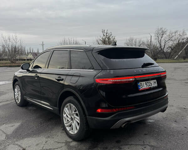 Черный Линкольн Corsair, объемом двигателя 2 л и пробегом 152 тыс. км за 20100 $, фото 8 на Automoto.ua