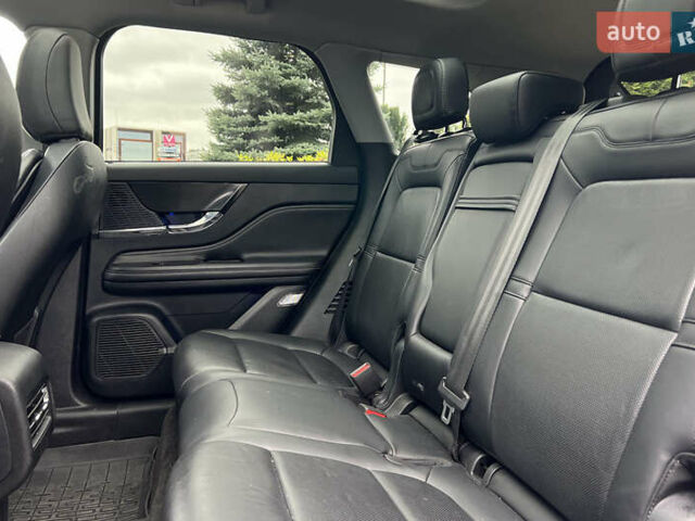 Чорний Лінкольн Corsair, об'ємом двигуна 2 л та пробігом 128 тис. км за 22900 $, фото 25 на Automoto.ua