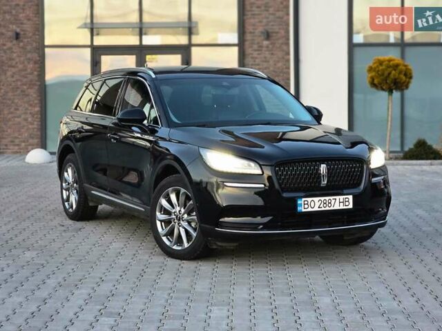 Черный Линкольн Corsair, объемом двигателя 2 л и пробегом 27 тыс. км за 24700 $, фото 10 на Automoto.ua