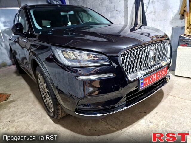 Черный Линкольн Corsair, объемом двигателя 2 л и пробегом 27 тыс. км за 23500 $, фото 2 на Automoto.ua