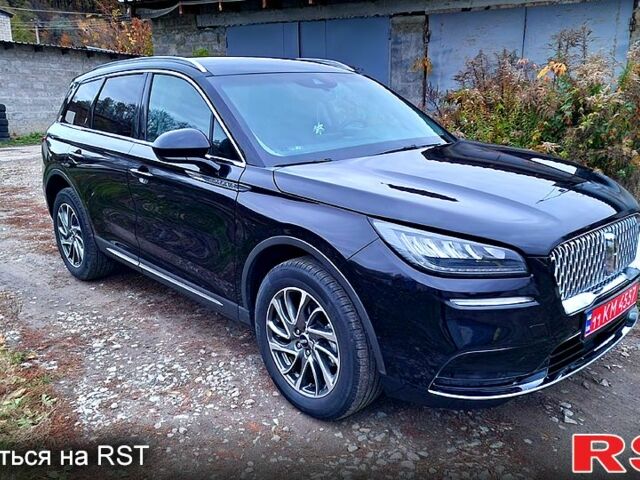 Черный Линкольн Corsair, объемом двигателя 2 л и пробегом 27 тыс. км за 23500 $, фото 1 на Automoto.ua