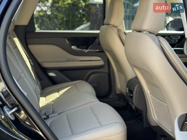 Черный Линкольн Corsair, объемом двигателя 2 л и пробегом 22 тыс. км за 31500 $, фото 37 на Automoto.ua