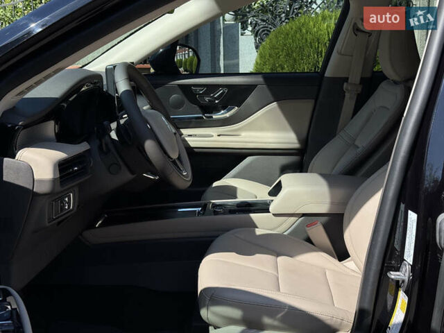 Черный Линкольн Corsair, объемом двигателя 2 л и пробегом 22 тыс. км за 31500 $, фото 23 на Automoto.ua