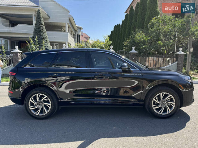 Черный Линкольн Corsair, объемом двигателя 2 л и пробегом 22 тыс. км за 31500 $, фото 17 на Automoto.ua