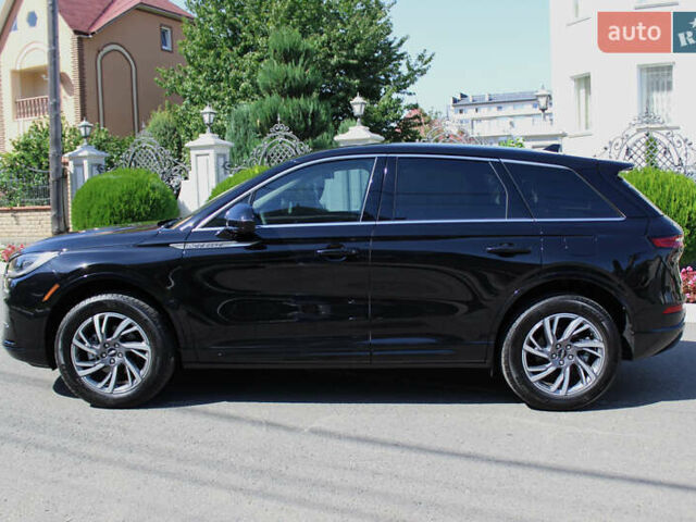 Черный Линкольн Corsair, объемом двигателя 2 л и пробегом 22 тыс. км за 31500 $, фото 9 на Automoto.ua