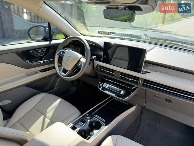 Черный Линкольн Corsair, объемом двигателя 2 л и пробегом 22 тыс. км за 31500 $, фото 40 на Automoto.ua