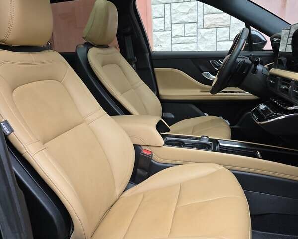 Черный Линкольн Corsair, объемом двигателя 2 л и пробегом 34 тыс. км за 30500 $, фото 30 на Automoto.ua