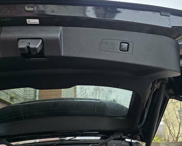 Черный Линкольн Corsair, объемом двигателя 2 л и пробегом 34 тыс. км за 30500 $, фото 35 на Automoto.ua