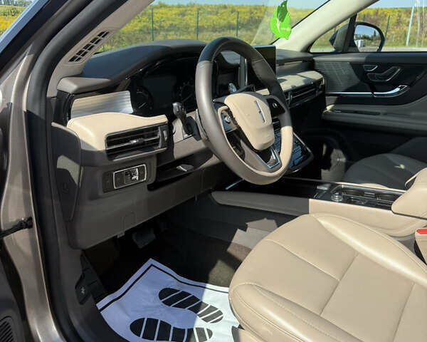 Коричневий Лінкольн Corsair, об'ємом двигуна 2 л та пробігом 24 тис. км за 20300 $, фото 9 на Automoto.ua