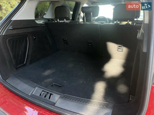 Красный Линкольн Corsair, объемом двигателя 2 л и пробегом 40 тыс. км за 29000 $, фото 27 на Automoto.ua