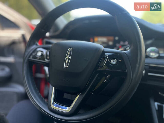 Красный Линкольн Corsair, объемом двигателя 2 л и пробегом 40 тыс. км за 29000 $, фото 13 на Automoto.ua