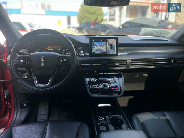 Красный Линкольн Corsair, объемом двигателя 2 л и пробегом 40 тыс. км за 29000 $, фото 25 на Automoto.ua