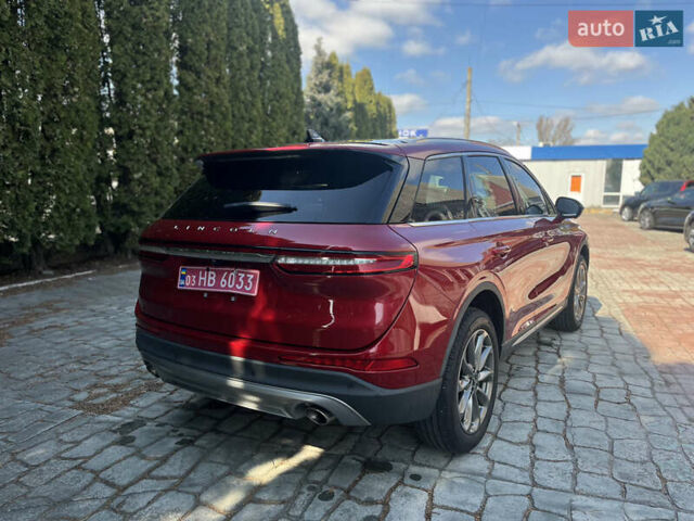 Красный Линкольн Corsair, объемом двигателя 2 л и пробегом 40 тыс. км за 29000 $, фото 3 на Automoto.ua