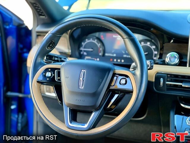 Линкольн Corsair, объемом двигателя 20 л и пробегом 51 тыс. км за 25000 $, фото 10 на Automoto.ua