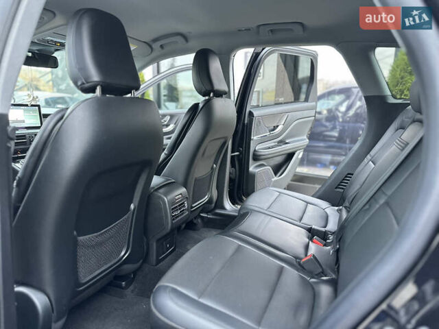 Линкольн Corsair, объемом двигателя 2 л и пробегом 27 тыс. км за 24800 $, фото 17 на Automoto.ua