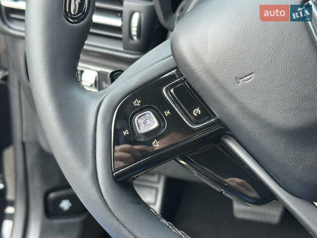 Линкольн Corsair, объемом двигателя 2 л и пробегом 27 тыс. км за 24800 $, фото 31 на Automoto.ua