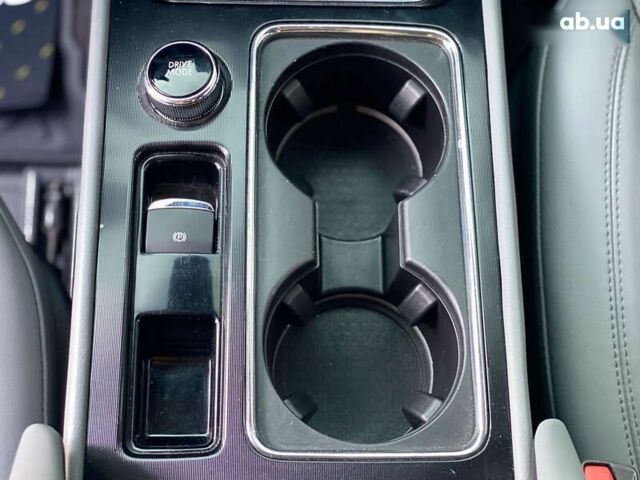 Линкольн Corsair, объемом двигателя 2 л и пробегом 62 тыс. км за 25999 $, фото 27 на Automoto.ua