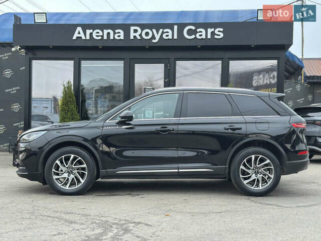 Линкольн Corsair, объемом двигателя 2 л и пробегом 27 тыс. км за 24800 $, фото 4 на Automoto.ua