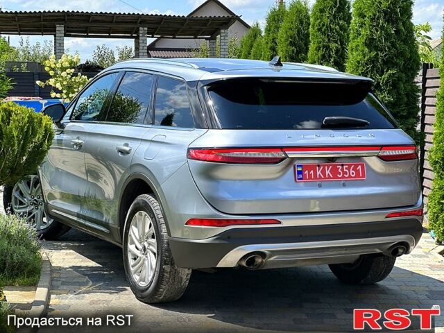 Линкольн Corsair, объемом двигателя 2 л и пробегом 82 тыс. км за 19999 $, фото 8 на Automoto.ua